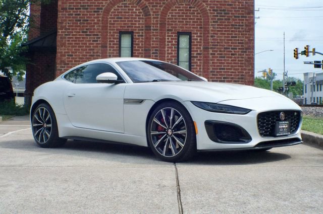 Used 2021 Jaguar F-TYPE R AWD/4WD image 3