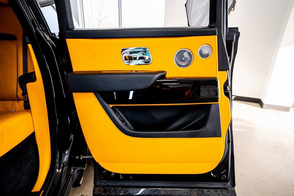 Used 2023 Rolls-Royce Cullinan image 63