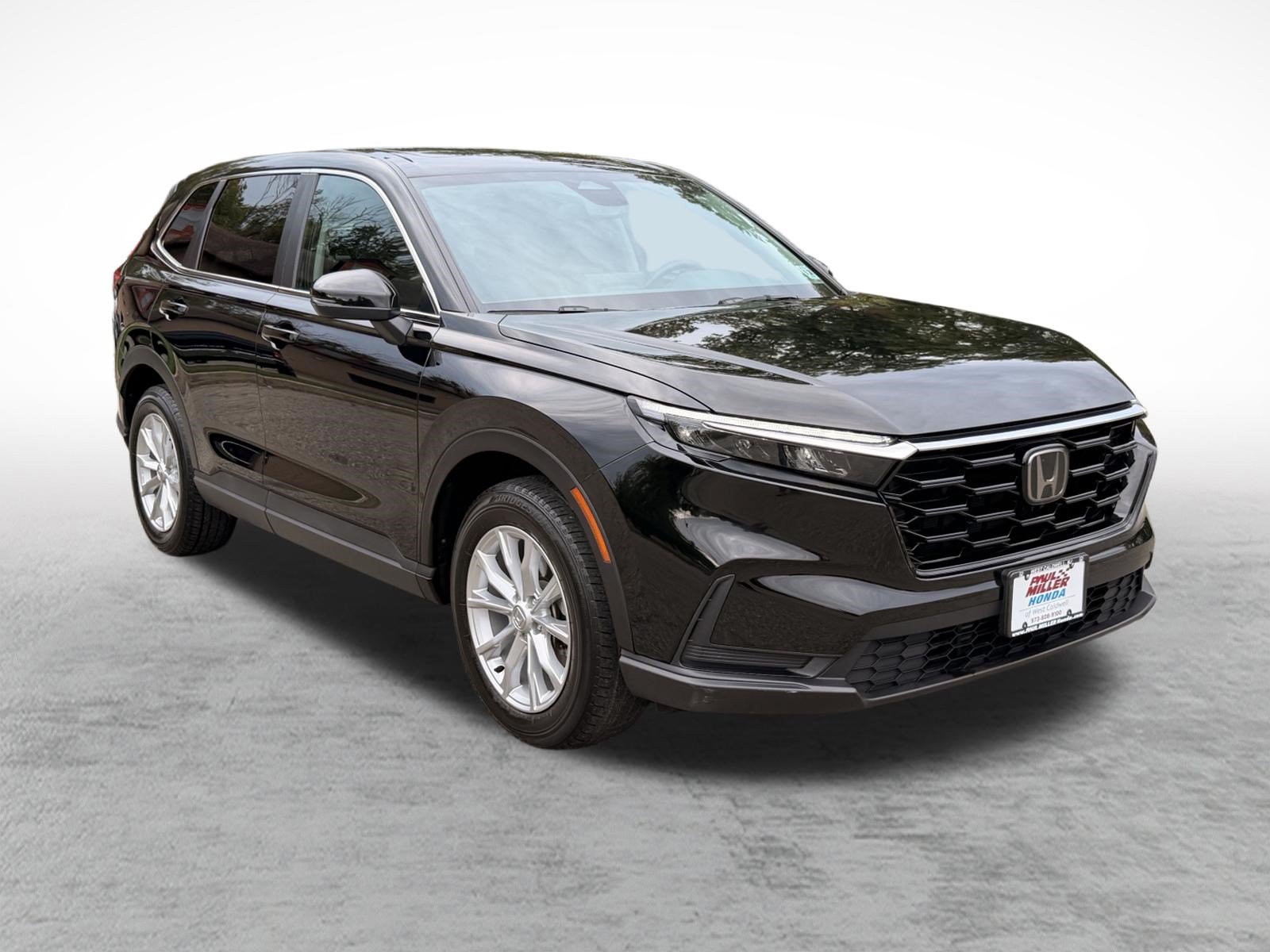 Used 2024 Honda CR-V EX image 3