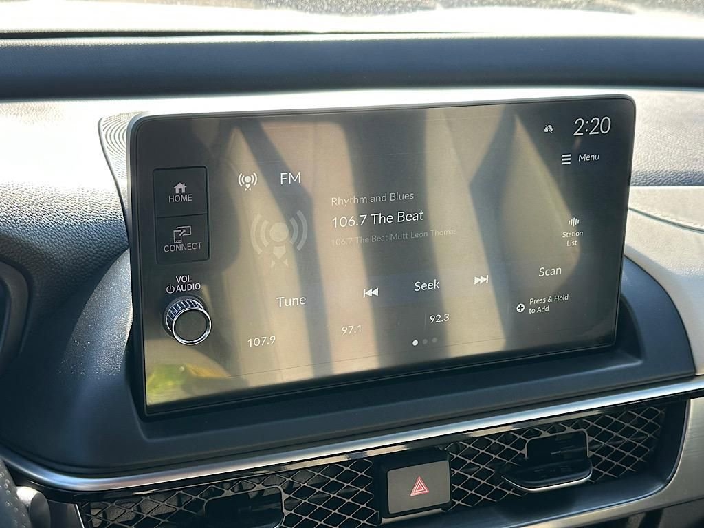 Certified 2025 Acura ADX A-Spec image 33