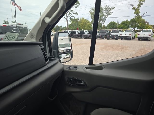 Used 2024 Ford Transit 350 XLT RWD image 18