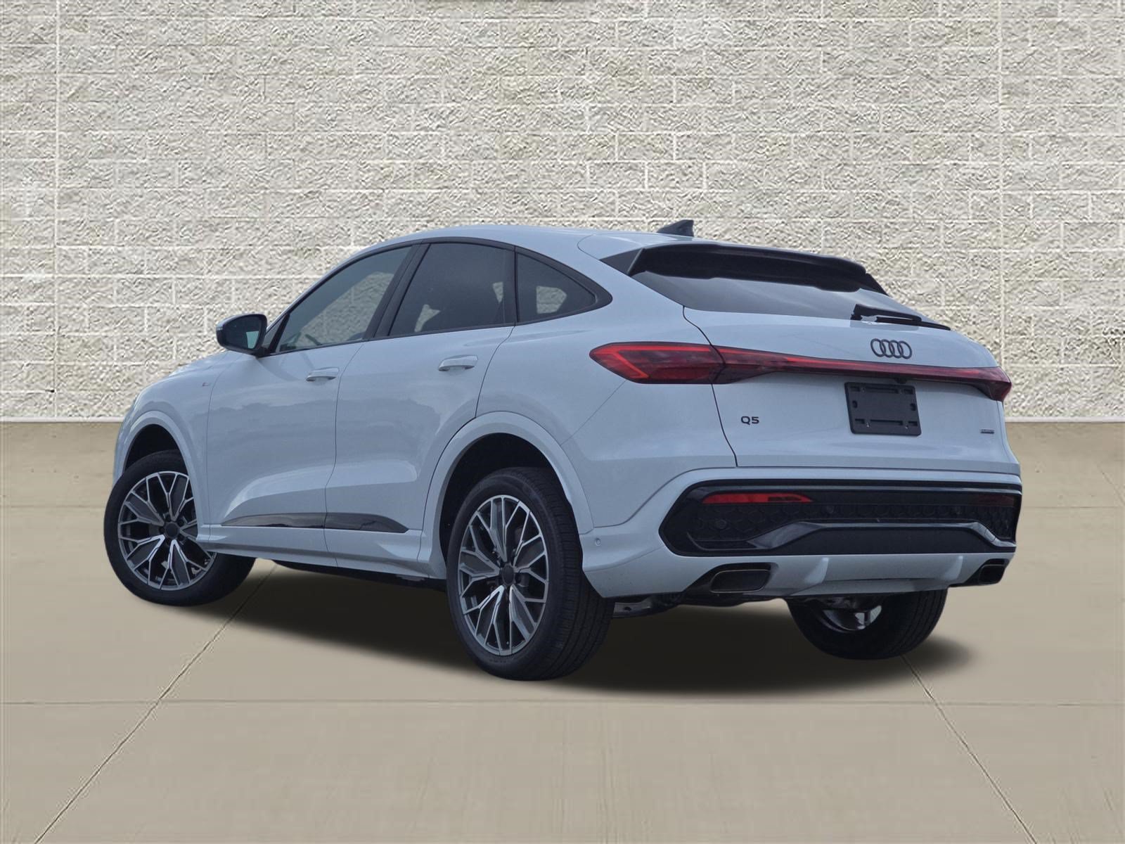 New 2026 Audi Q5 Premium Plus AWD/4WD image 5