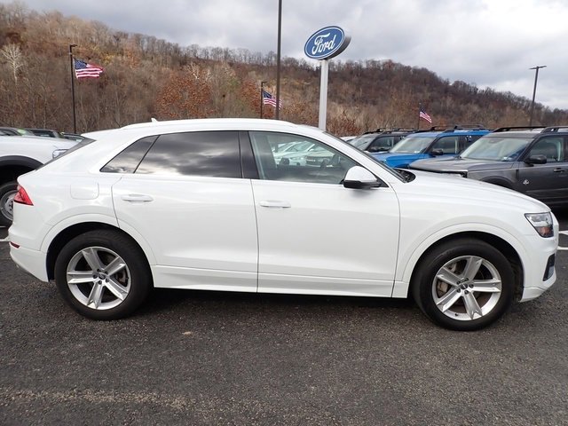 Used 2019 Audi Q8 Premium w/ Convenience Package image 6