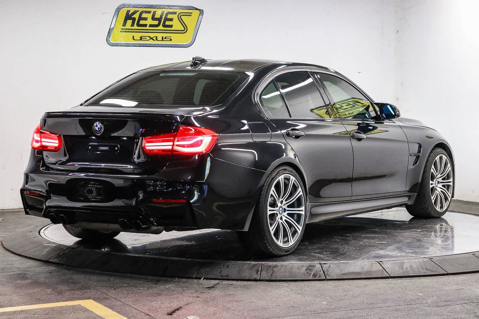 Used 2018 BMW M3 w/ Competition Package RWD image 4