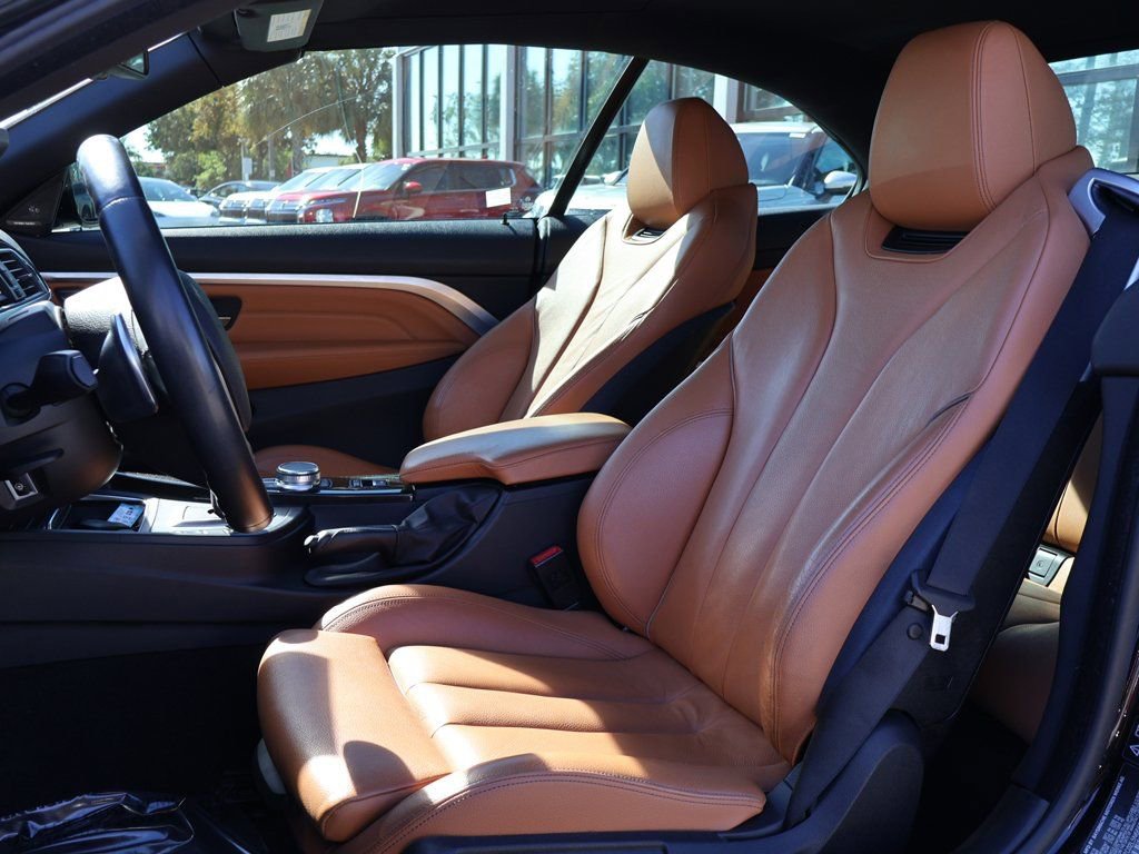 Used 2020 BMW 440i xDrive Convertible w/ M Sport Package image 25