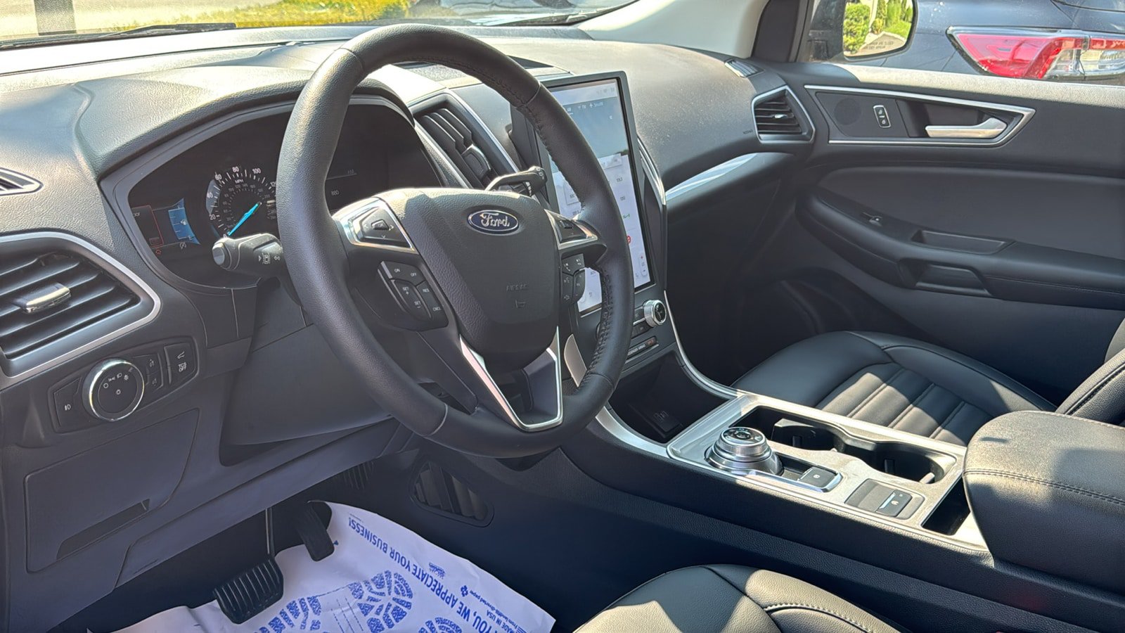 Used 2023 Ford Edge SEL w/ Convenience Package AWD/4WD image 16