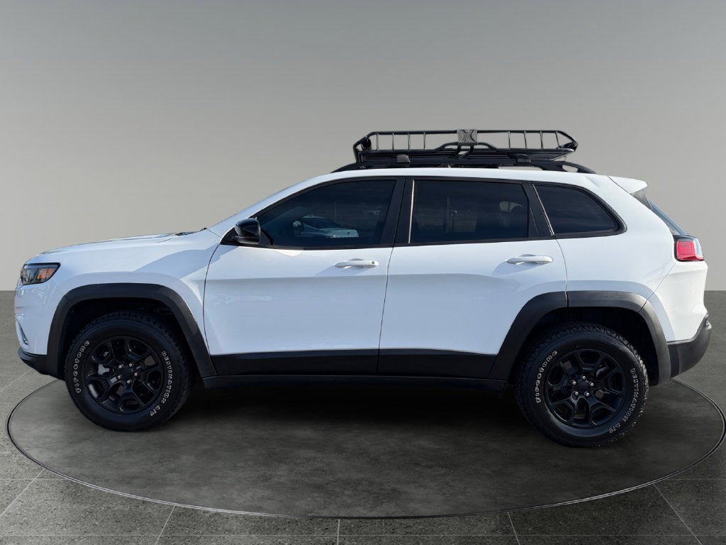 Used 2022 Jeep Cherokee Latitude w/ Sun & Sound Group AWD/4WD image 5