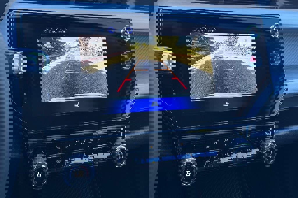 New 2027 Chevrolet Bolt LT w/ Comfort Package image 20