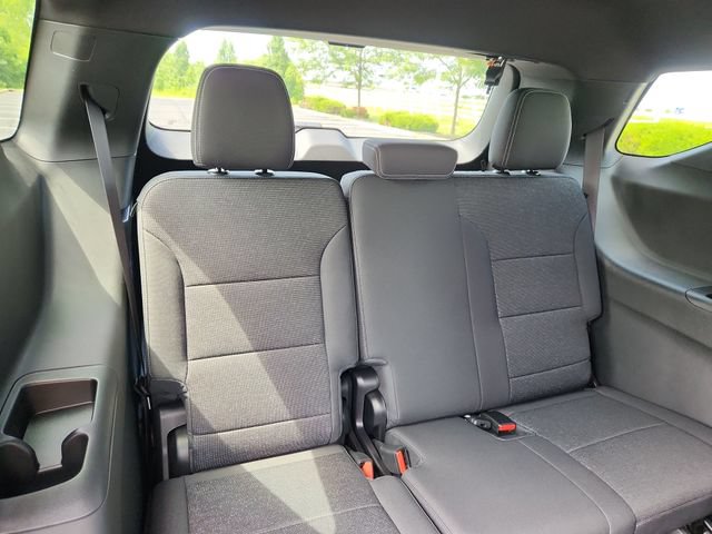 New 2026 Chevrolet Traverse LT w/ Sun and Wheel Package FWD image 19