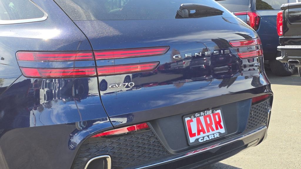 Used 2025 Genesis GV70 2.5T image 13