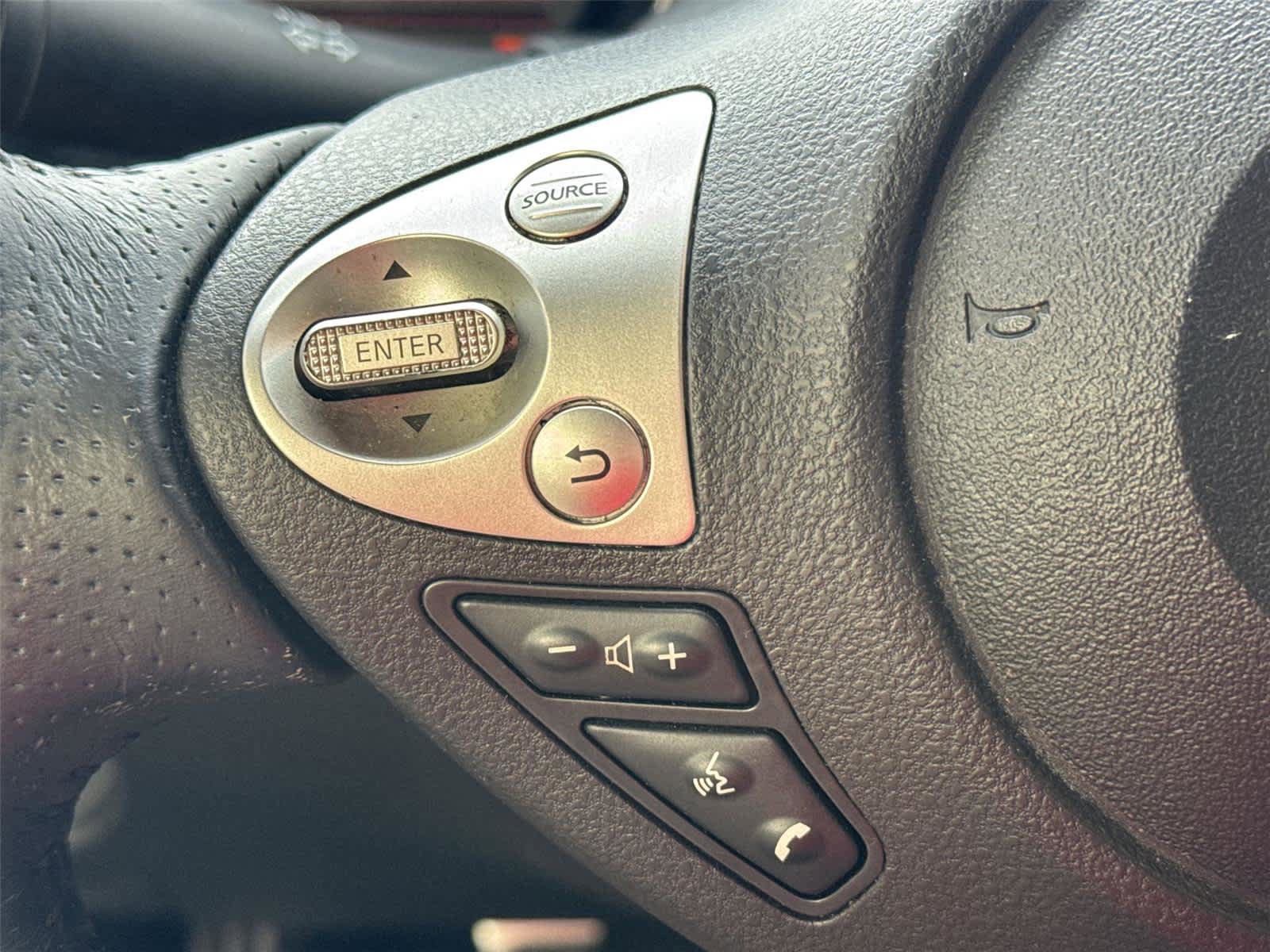 Used 2014 Nissan 370Z Touring w/ Sport Package RWD image 22