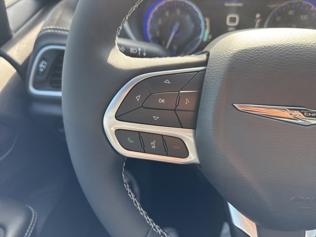 New 2026 Chrysler Pacifica Select image 21