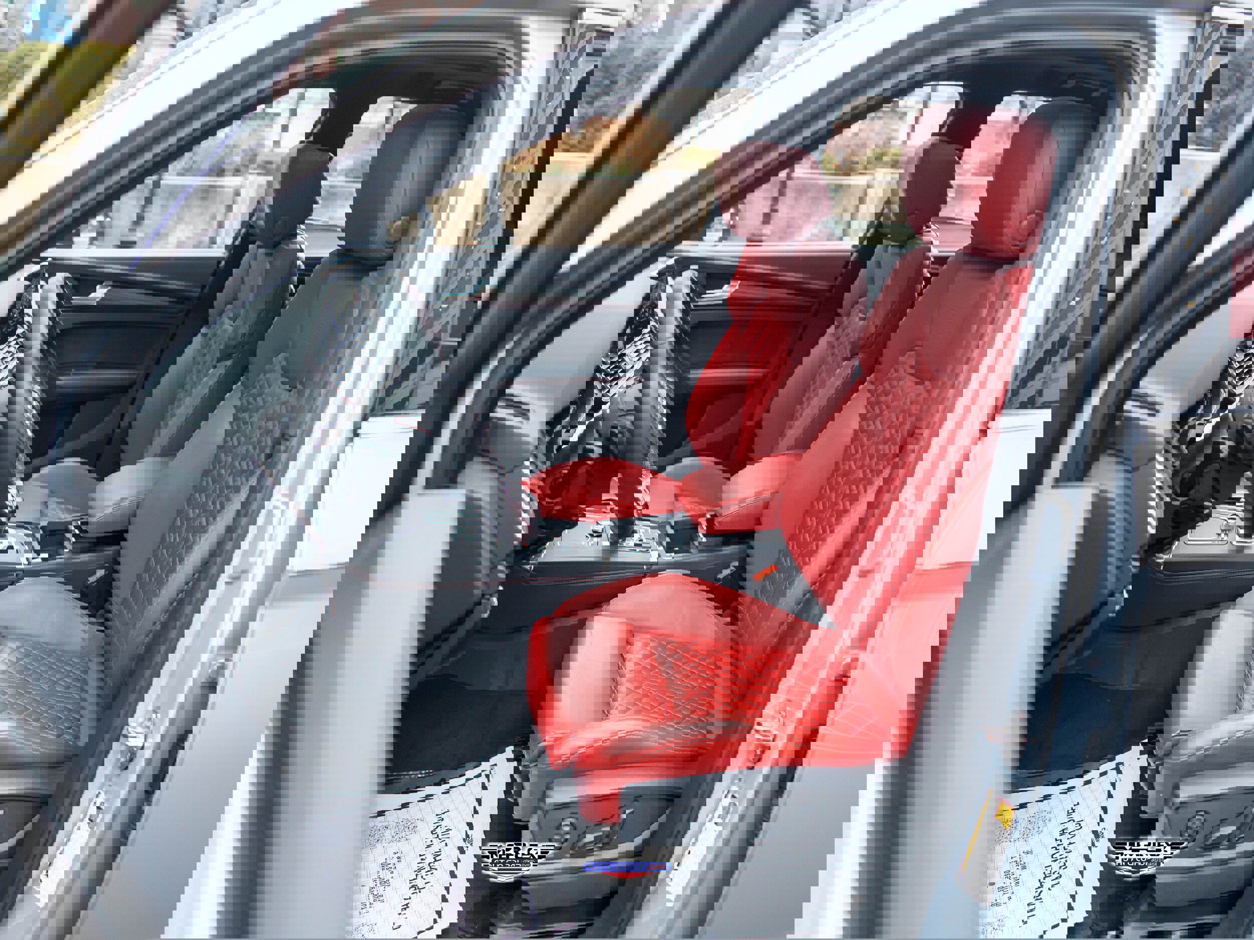 Used 2018 Audi SQ5 Prestige w/ Prestige Package image 16