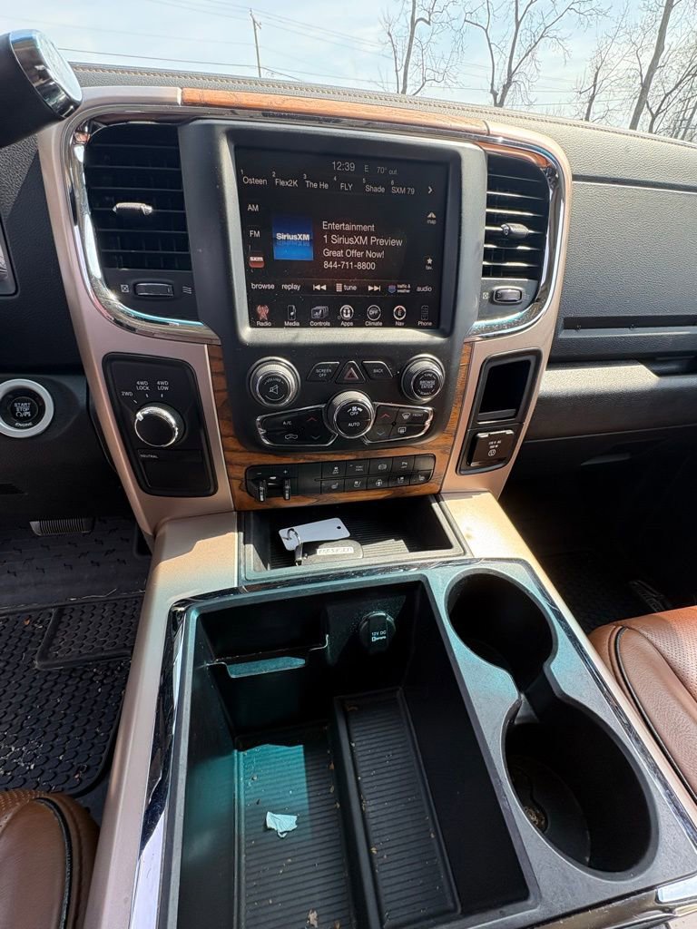 Used 2015 RAM 3500 Laramie Longhorn image 35