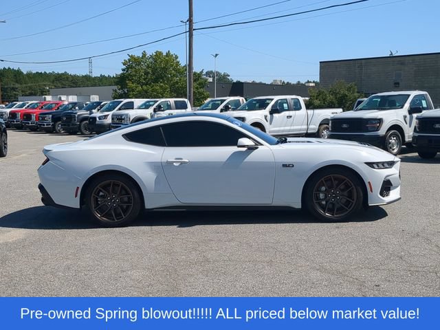 Used 2024 Ford Mustang GT Premium RWD image 14