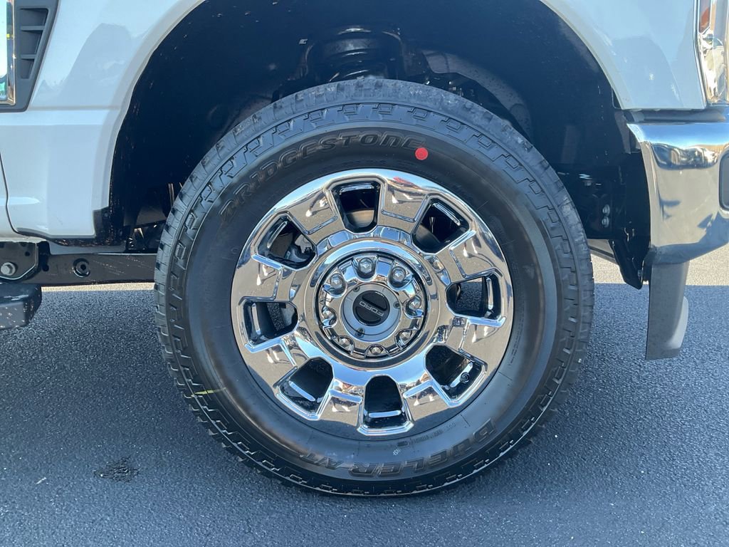 New 2026 Ford F250 Lariat w/ Chrome Package image 10