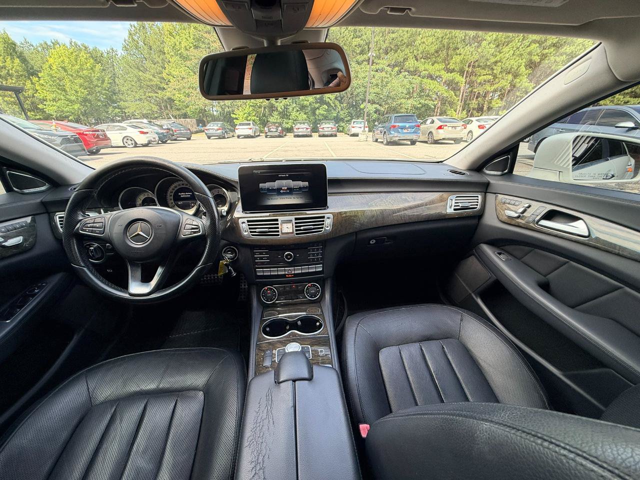 Used 2015 Mercedes-Benz CLS 400 4MATIC image 2
