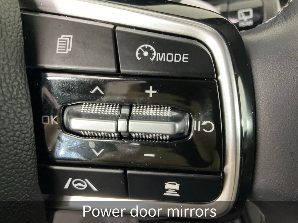 Certified 2023 Kia Sorento EX image 24