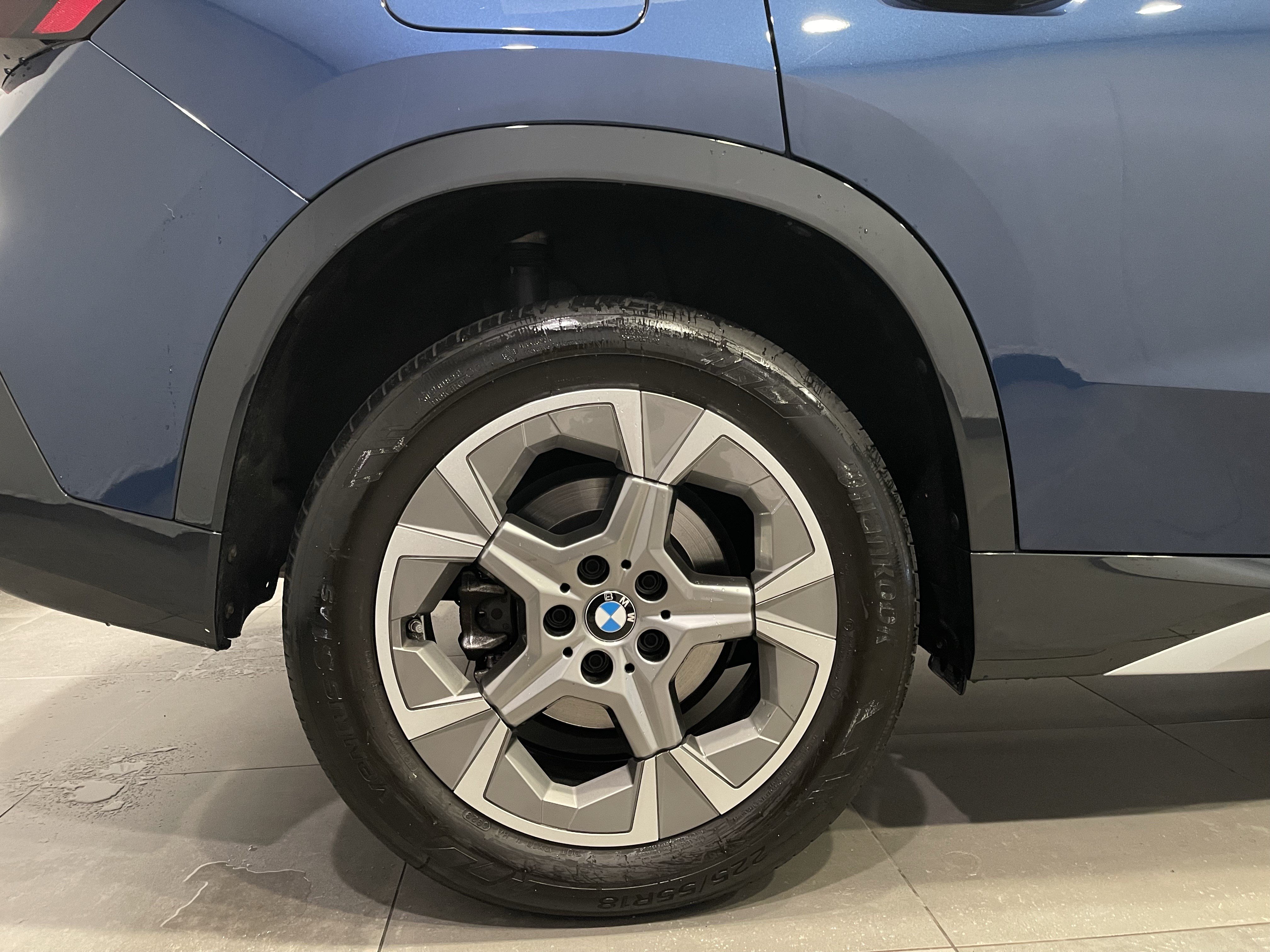 Certified 2023 BMW X1 xDrive28i w/ Convenience Package AWD/4WD image 12