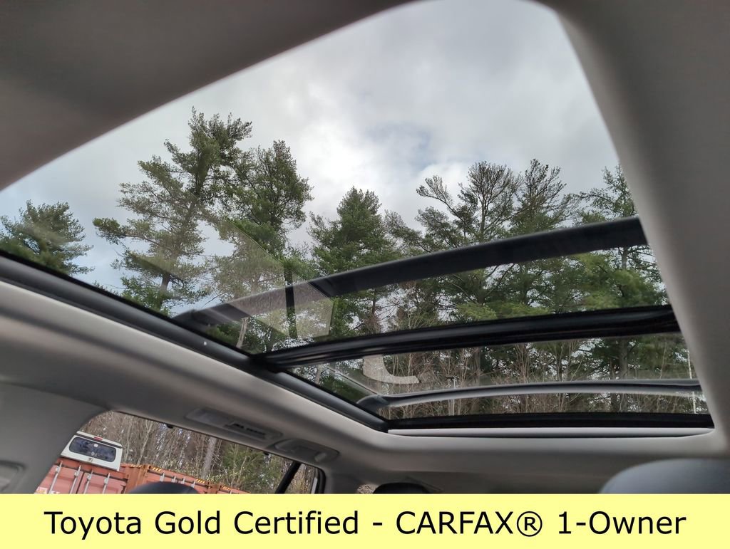 Certified 2025 Toyota Grand Highlander AWD image 24