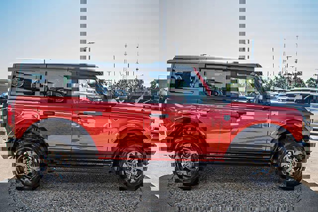Used 2022 Ford Bronco Big Bend image 6