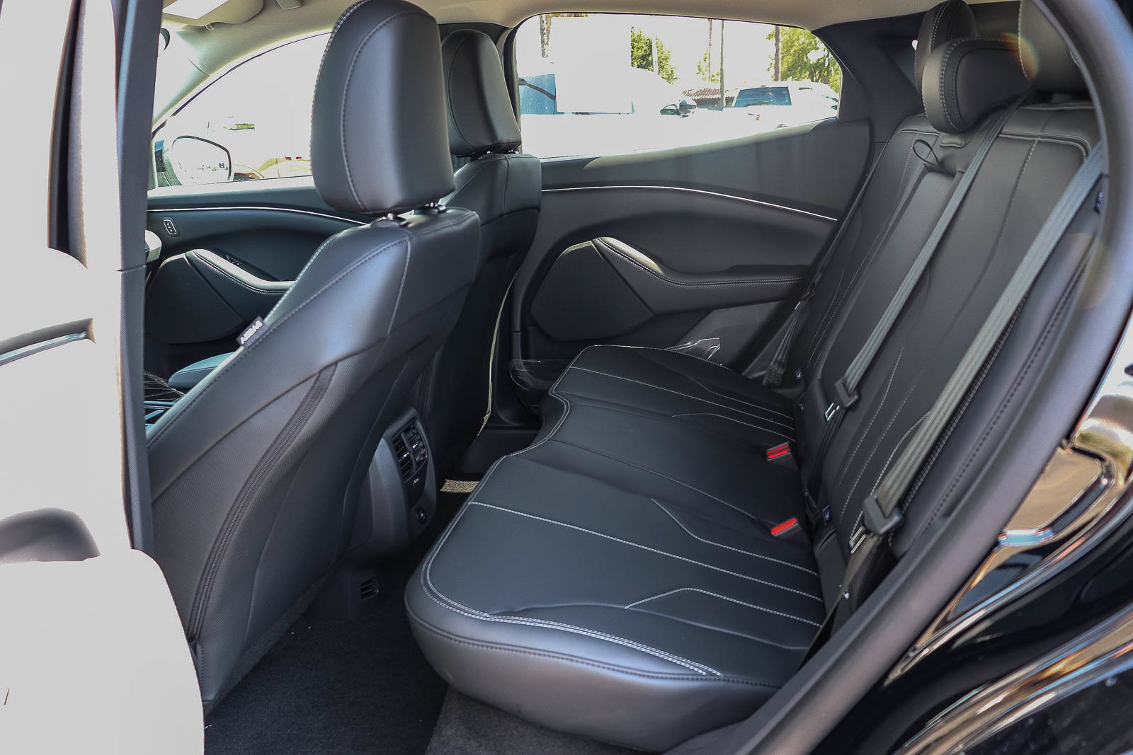 New 2026 Ford Mustang Mach-E Select RWD image 18