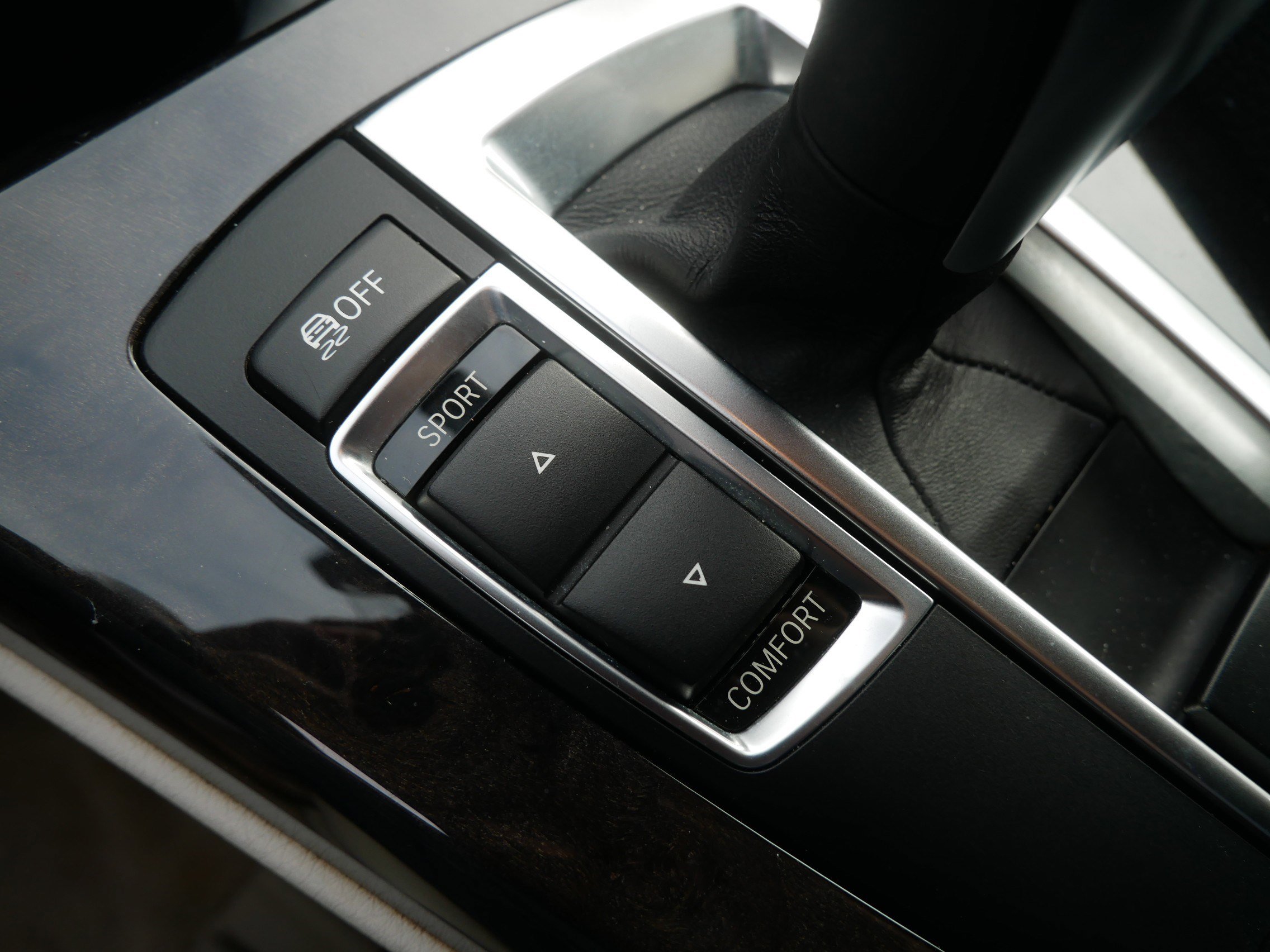 Used 2012 BMW 640i Convertible image 29