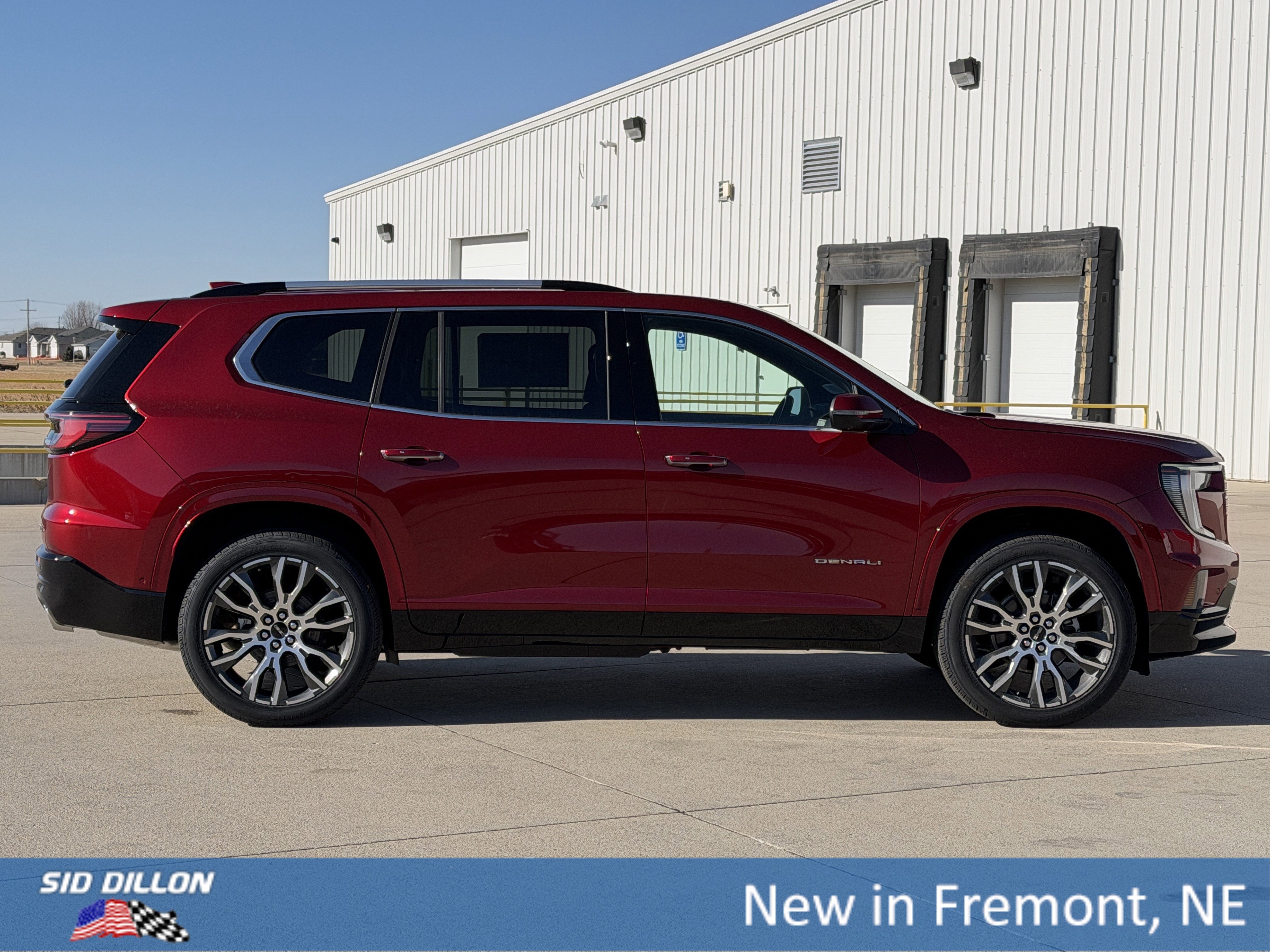 New 2026 GMC Acadia Denali Ultimate w/ LPO, Floor Liner Package image 3