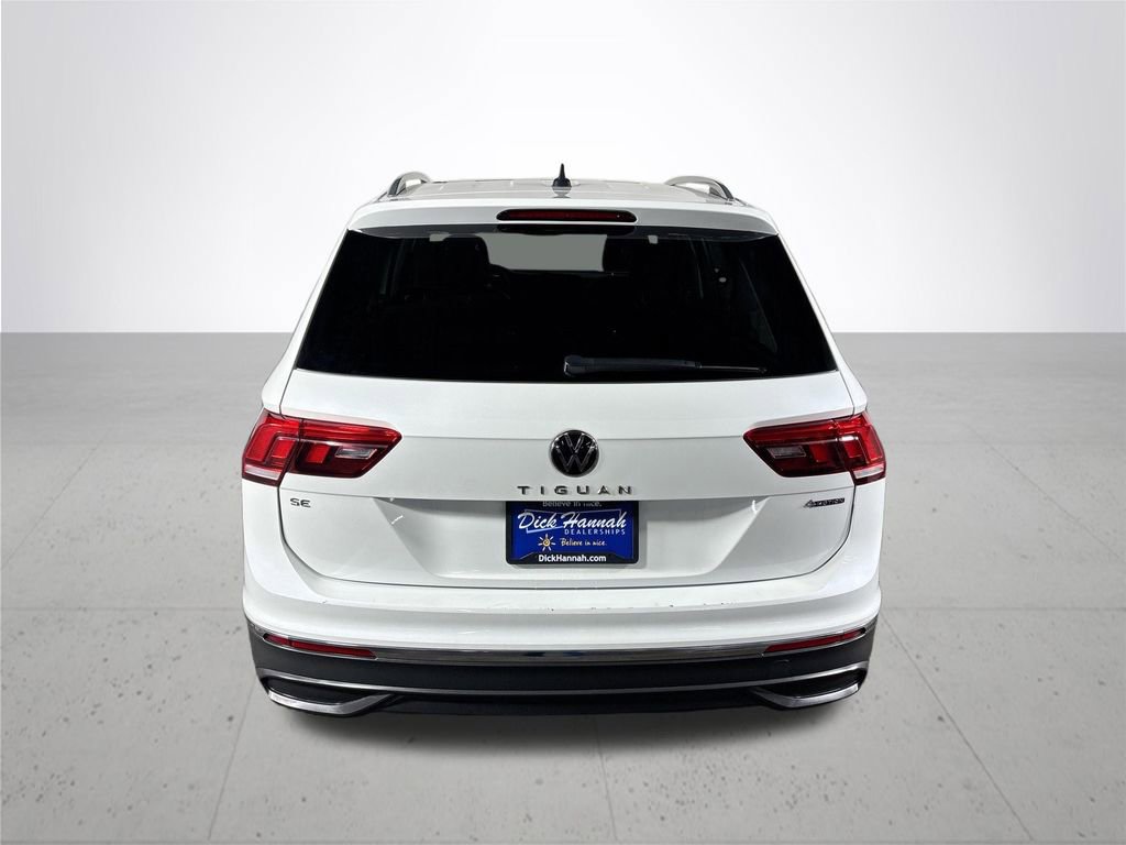Certified 2023 Volkswagen Tiguan SE w/ Panoramic Sunroof Package image 8