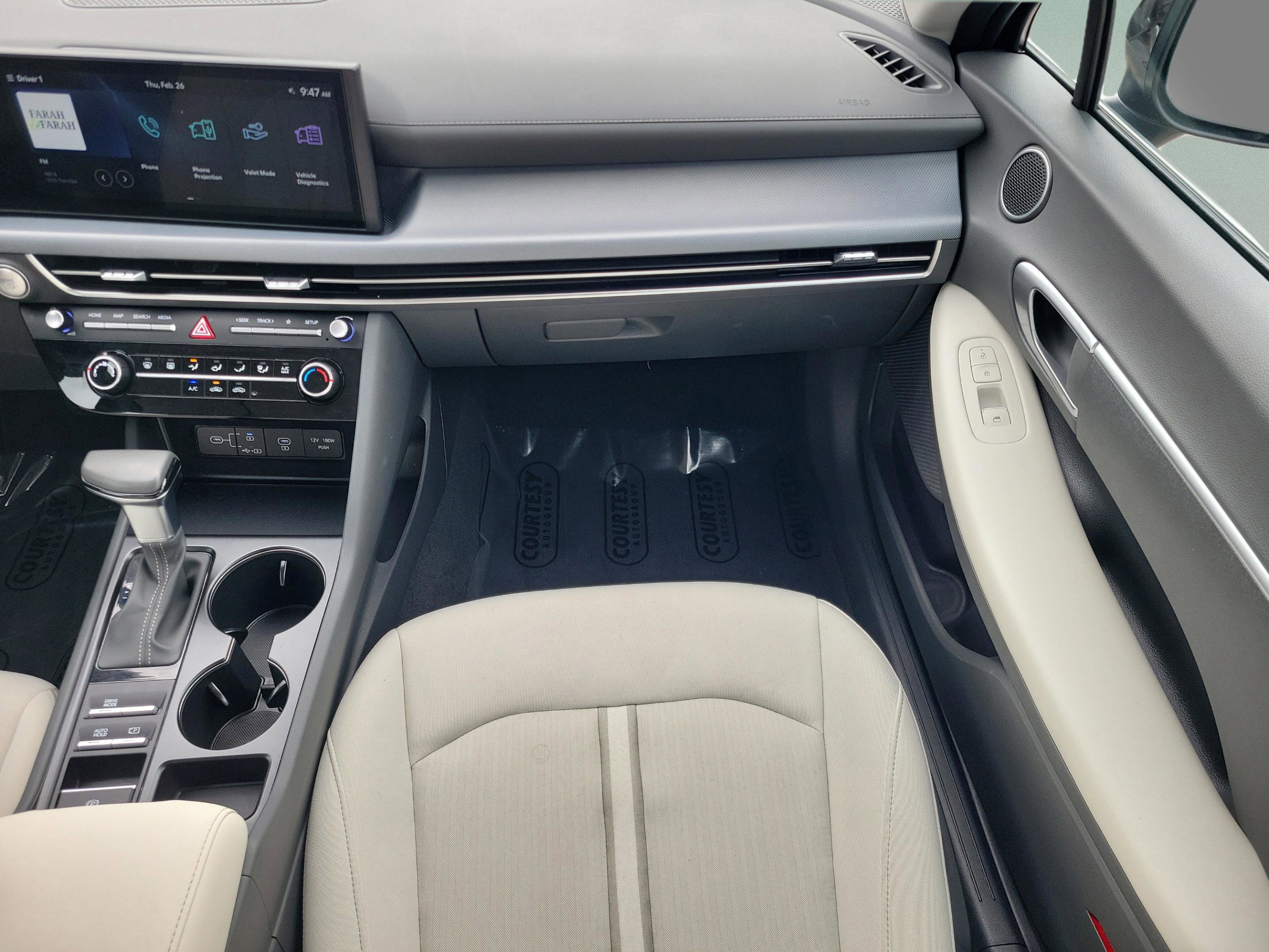 Used 2025 Hyundai Sonata SE image 13