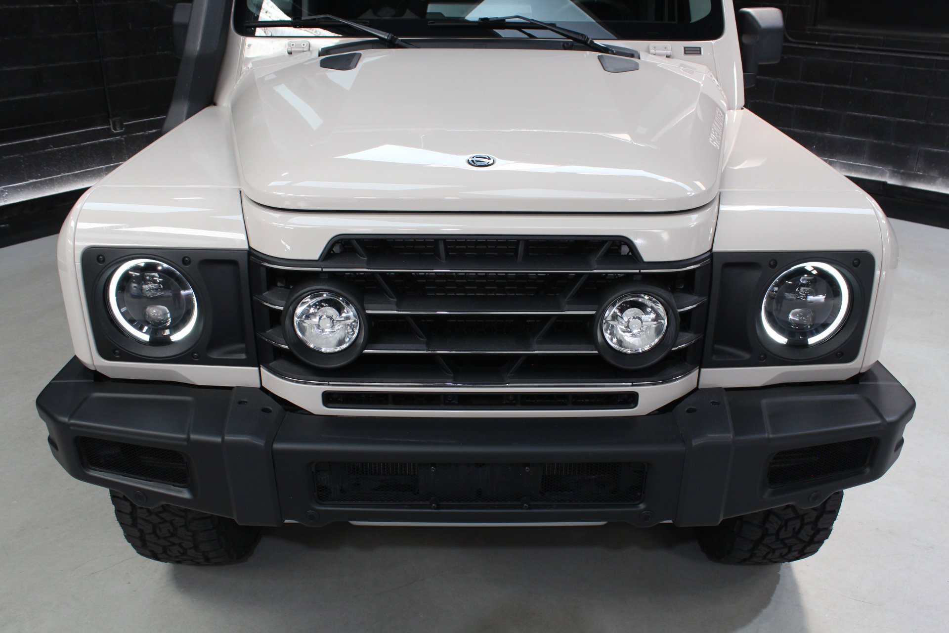 Used 2024 INEOS Grenadier AWD/4WD image 9