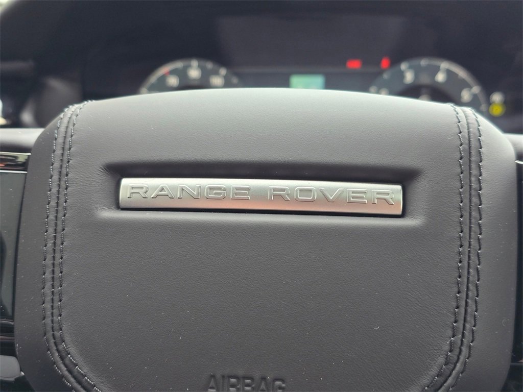 New 2026 Land Rover Range Rover Velar Dynamic SE image 21