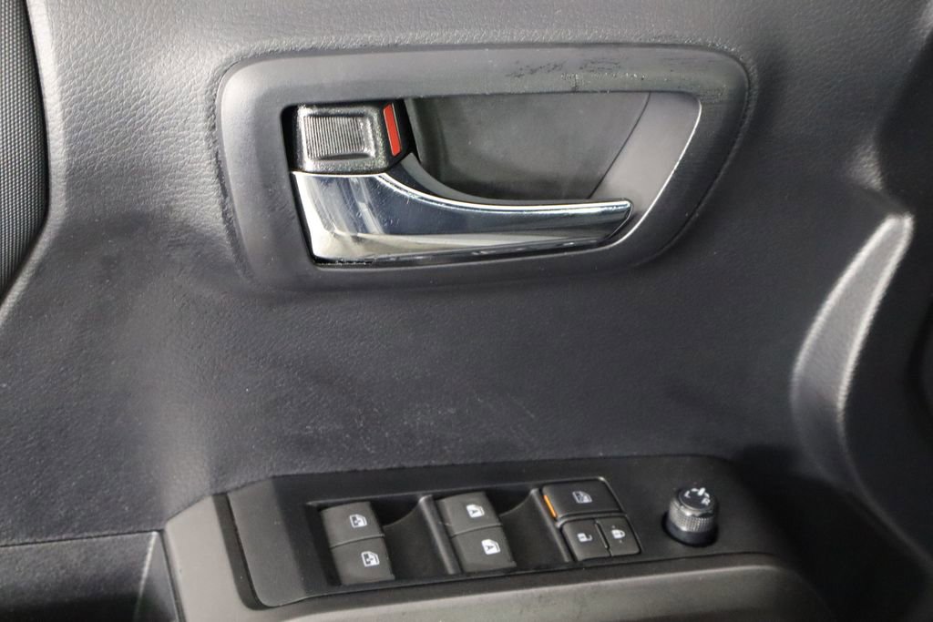 Used 2021 Toyota Tacoma TRD Off-Road image 20