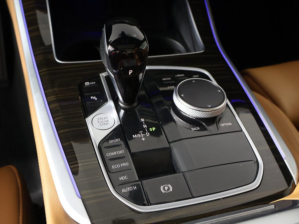 Used 2023 BMW X5 xDrive40i w/ Climate Comfort Package image 47