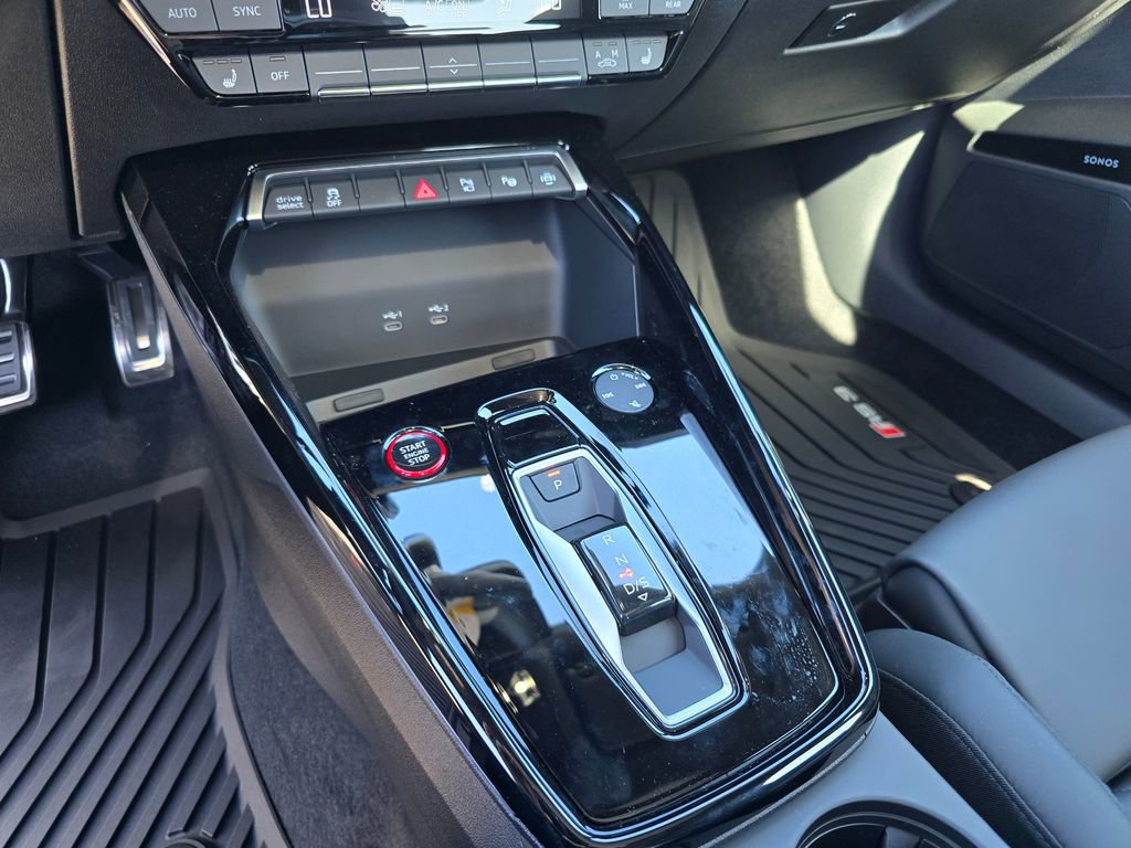 New 2026 Audi RS 3 image 26