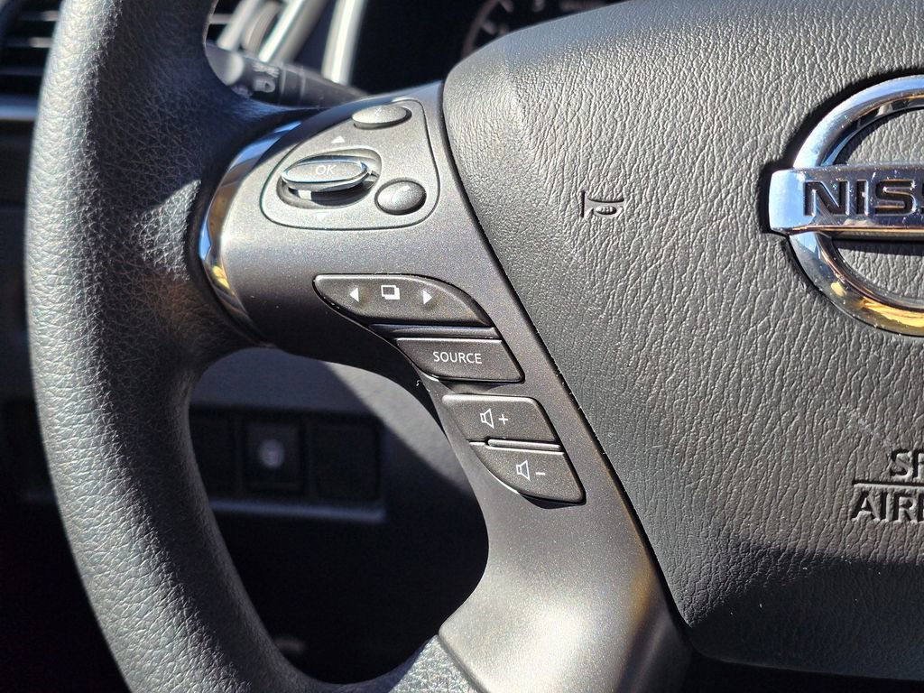 Used 2021 Nissan Murano S image 32