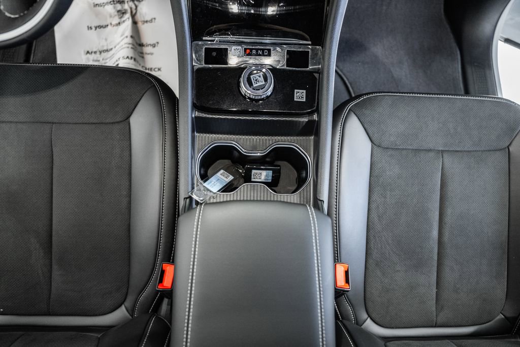 New 2025 Jeep Grand Cherokee L Altitude image 24