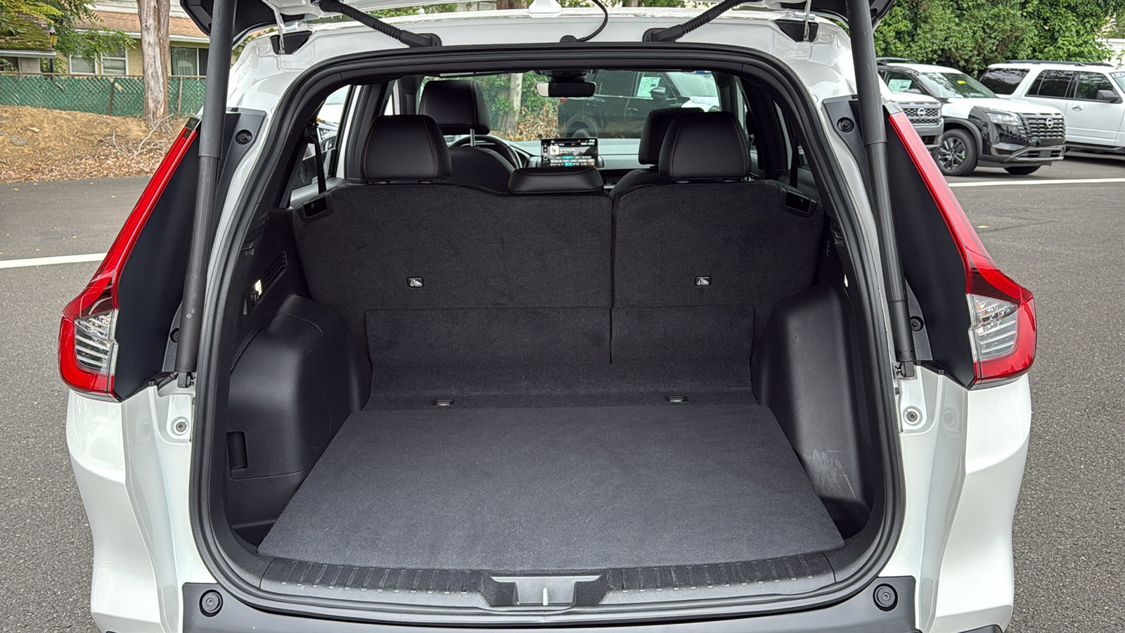 Used 2024 Honda CR-V Sport Touring image 25
