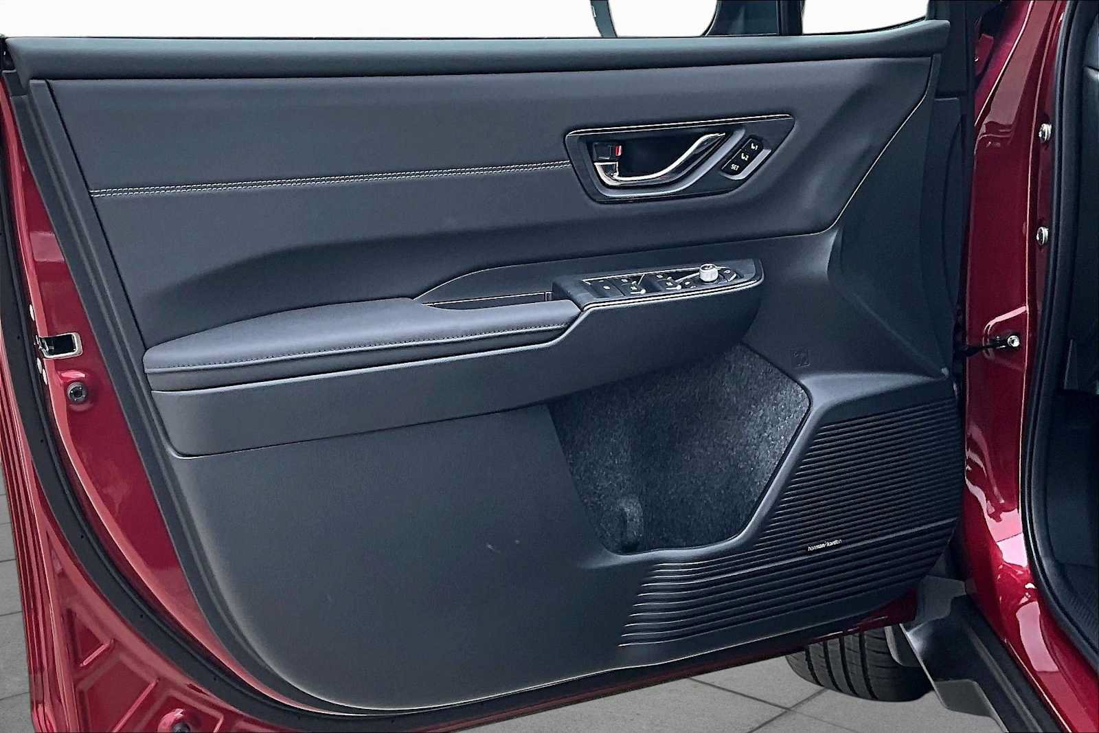 New 2026 Subaru Outback Touring AWD/4WD image 10