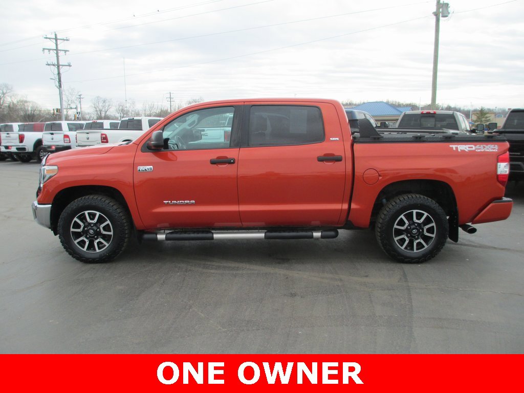 Used 2018 Toyota Tundra SR5 w/ TRD Off Road Package image 11