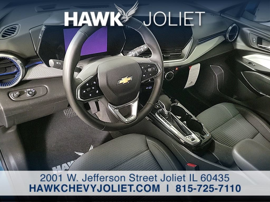 Used 2025 Chevrolet Trax LT w/ Driver Confidence Package FWD image 12