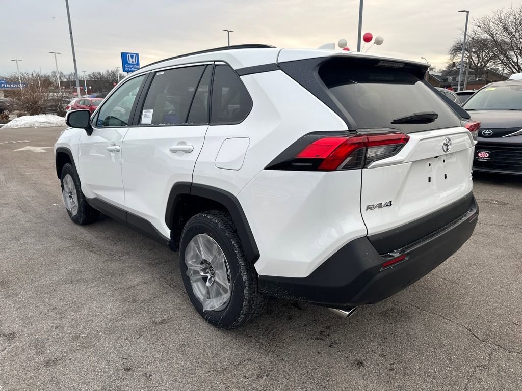 New 2025 Toyota RAV4 XLE image 5