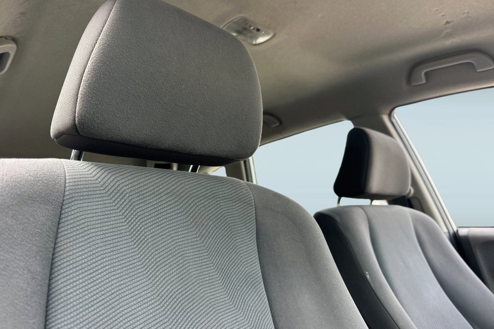 Used 2013 Honda Fit 5dr HB Man image 23