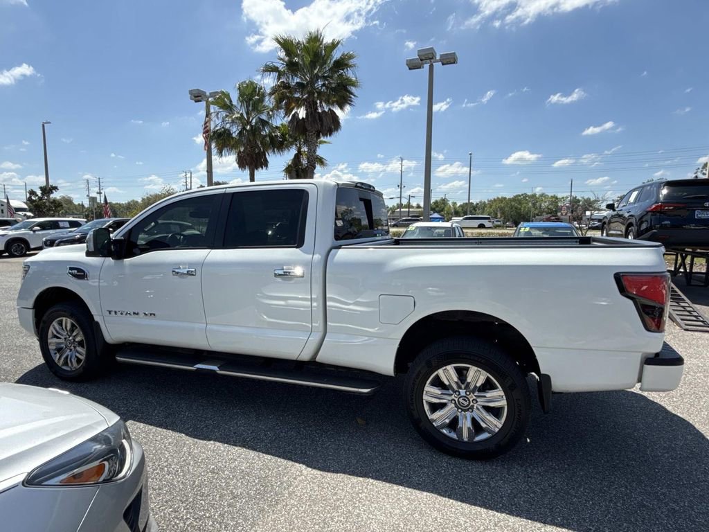 Certified 2020 Nissan Titan SL w/ Moonroof Package image 7