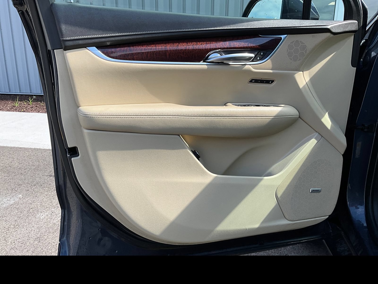 Used 2019 Cadillac XT5 Luxury FWD image 24