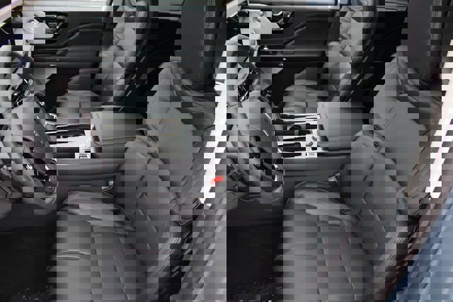 New 2026 Lincoln Aviator Reserve image 27