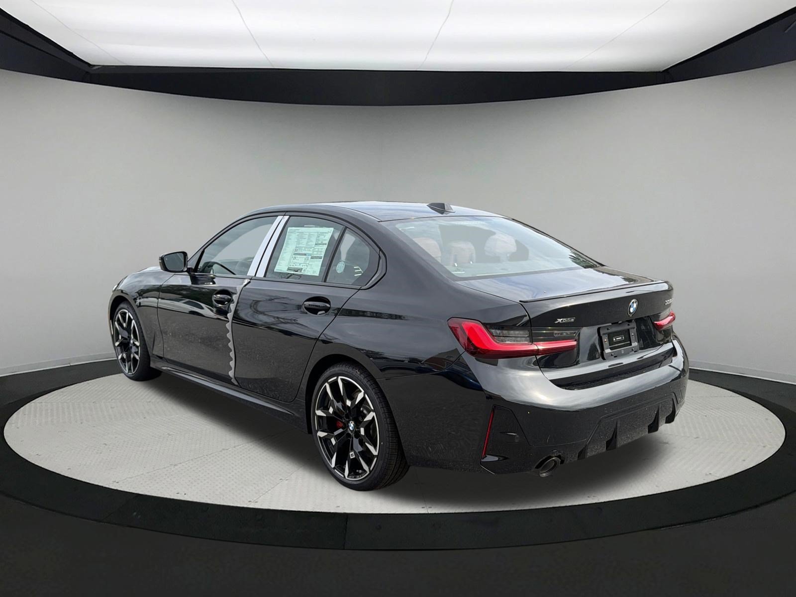New 2026 BMW 330i xDrive Sedan w/ M Sport Package AWD/4WD image 6
