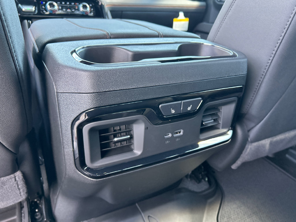 New 2026 GMC Sierra 1500 AT4 w/ AT4 Premium Package AWD/4WD image 35