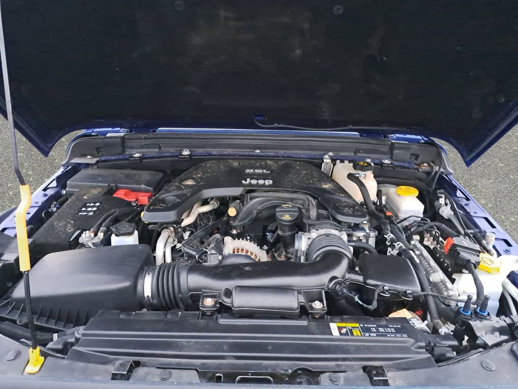 Used 2019 Jeep Wrangler Unlimited Rubicon w/ Dual Top Group image 29