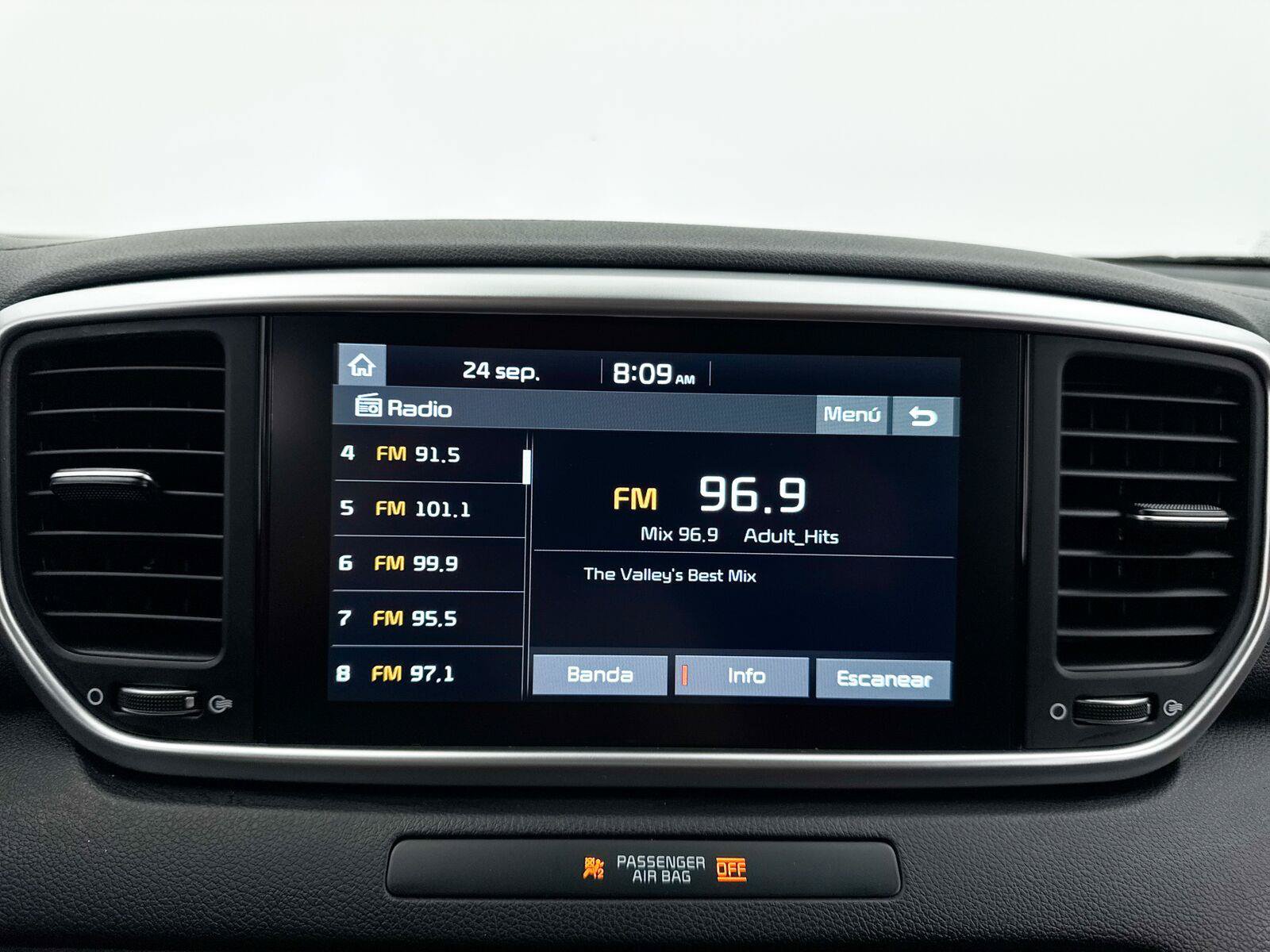 Used 2022 Kia Sportage LX FWD image 20